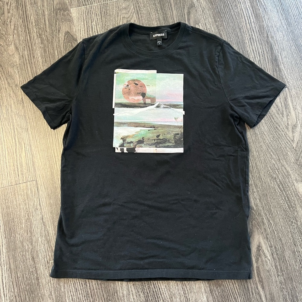 Express (Med) Moon Graphic T Shirt